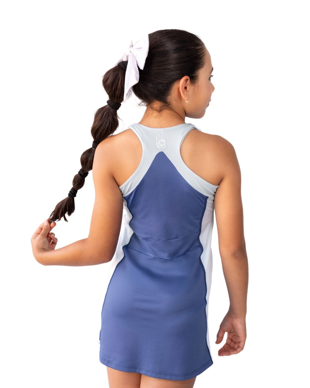 Vestido deportivo para niña